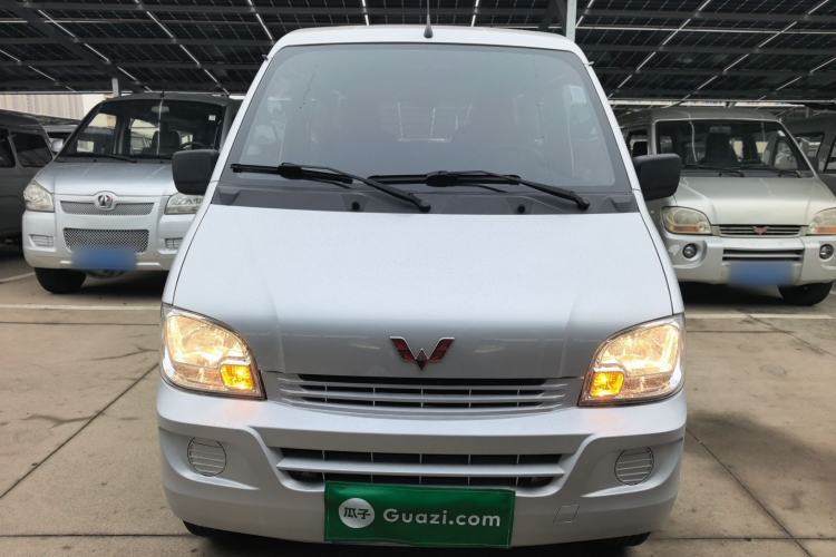 Used Wuling Zhiguang 2020 1.2L Practical Model China VI LSI
