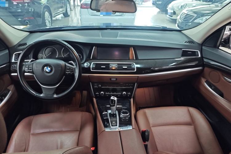 Used BMW 5 Series GT 2014 535i Leading Model