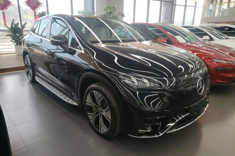 Used Mercedes-Benz EQE SUV 2024 500 4MATIC Luxury Edition Exterior 1