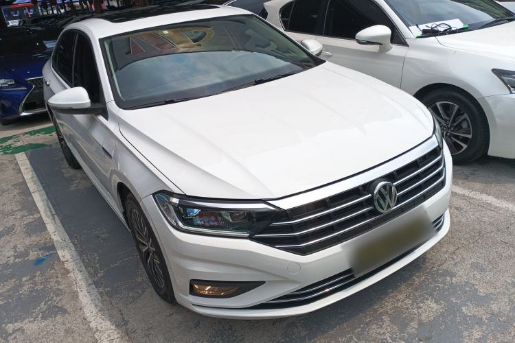 Used Volkswagen Sagitar 2020 280TSI DSG Comfort Version China VI Standard Front Right 45 Deg