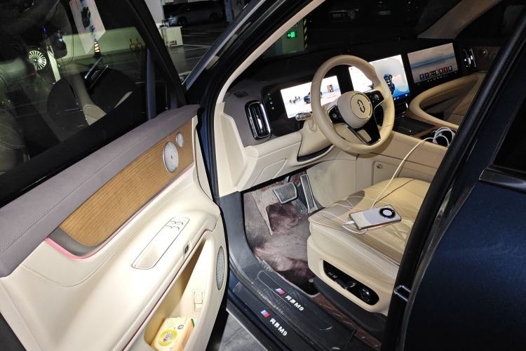 Used Hima AITO M9 2024 Range-Extended Ultra Version 42 kWh 6-Seater Model