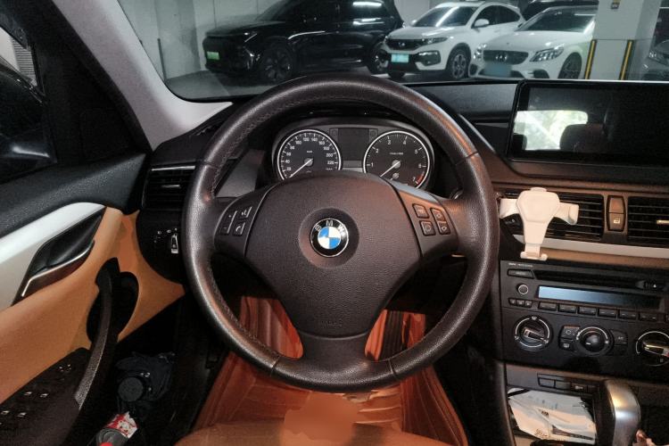 Used BMW X1 2013 sDrive18i Fashion Model
