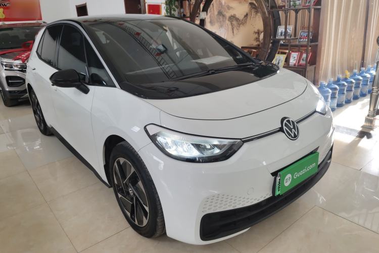 Used Volkswagen ID.3 2025 Smart Version Pure & Intelligent Enjoyment Edition
