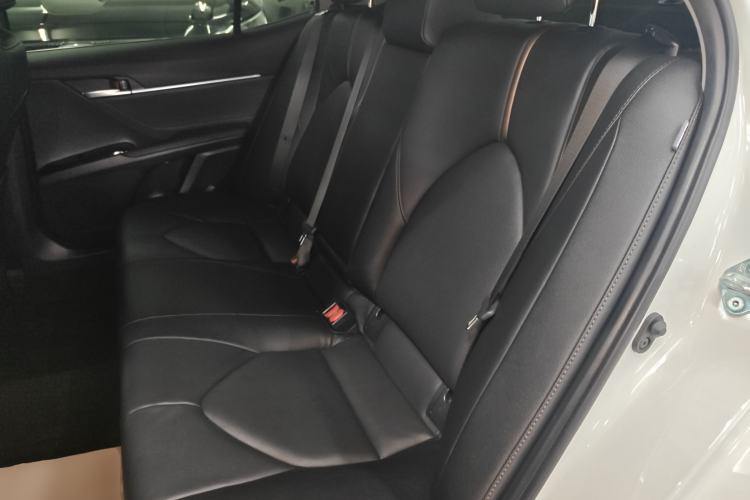 Used Toyota Camry 2023 2.0G Luxury Edition