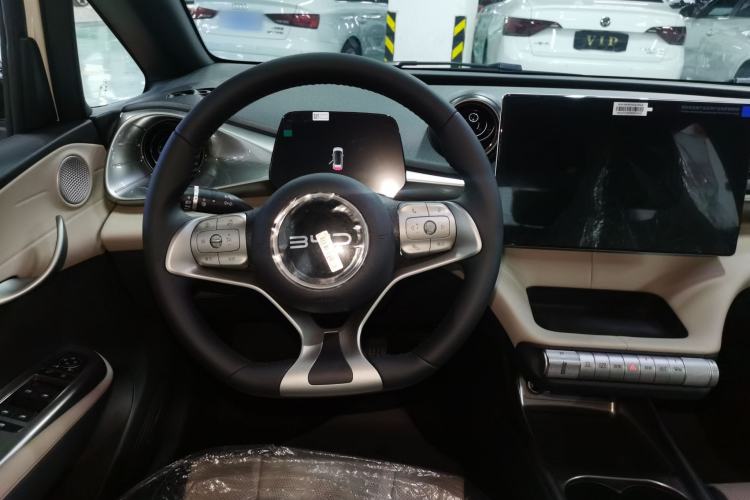 Used BYD Dolphin 2025 420km Free Edition Steering Wheel