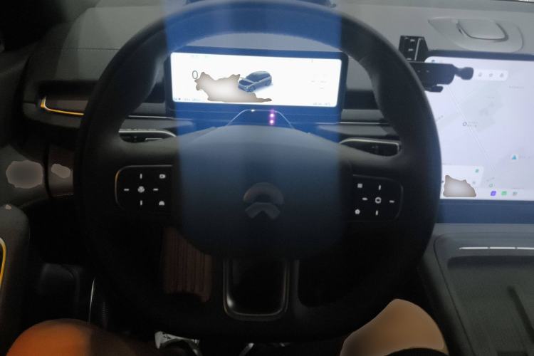 Used Nio ES6 2025 75 kWh
