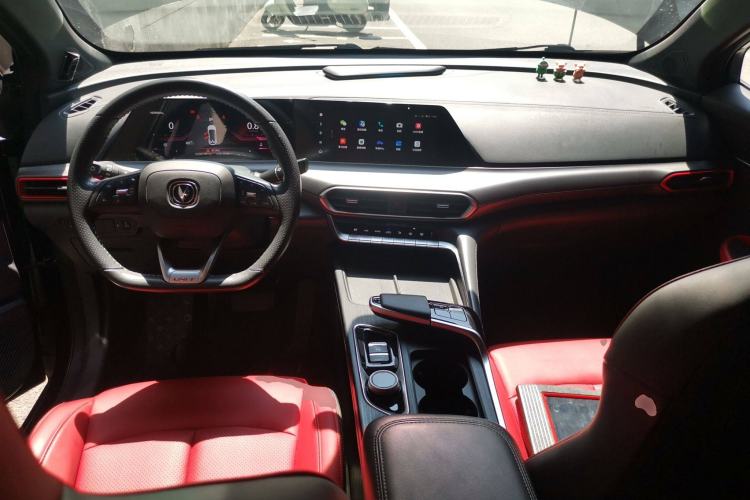 Used CHANGAN UNI-T 2020 1.5T Prestige Version
