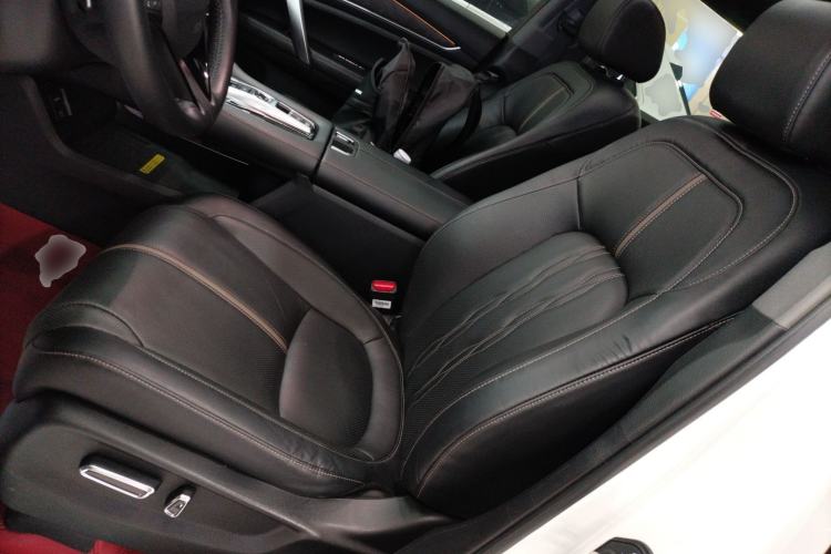 Used Honda UR-V 2020 370TURBO Two-Wheel Drive Luxury Edition