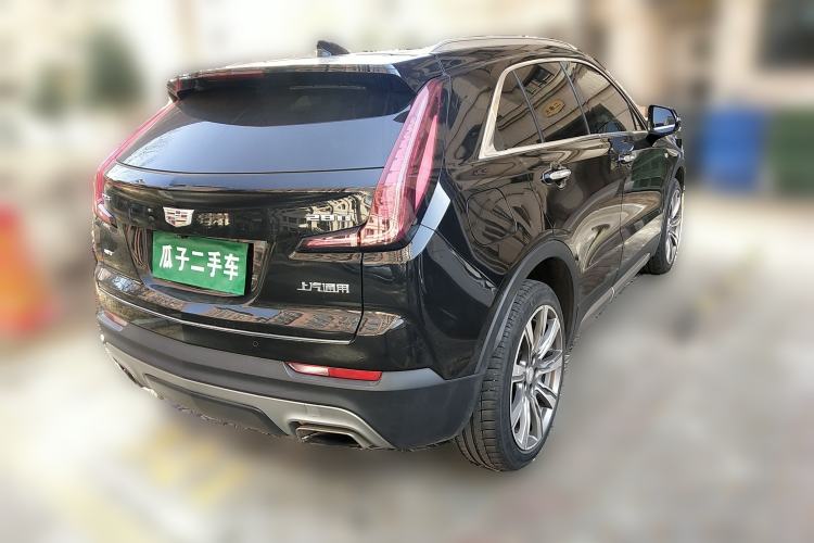 Used Cadillac XT4 2018 28T 4x4 Platinum Edition