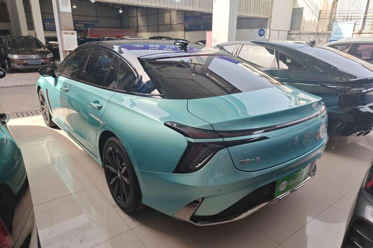 Used Hongqi H6 2023 2.0T ZhiShang Version Left Side