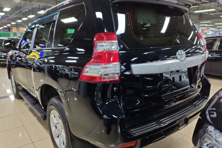 Used Toyota Prado 2015 2.7L Parallel Import