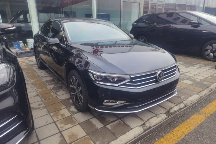 Used Volkswagen Magotan 2020 330TSI DSG Leading Model
