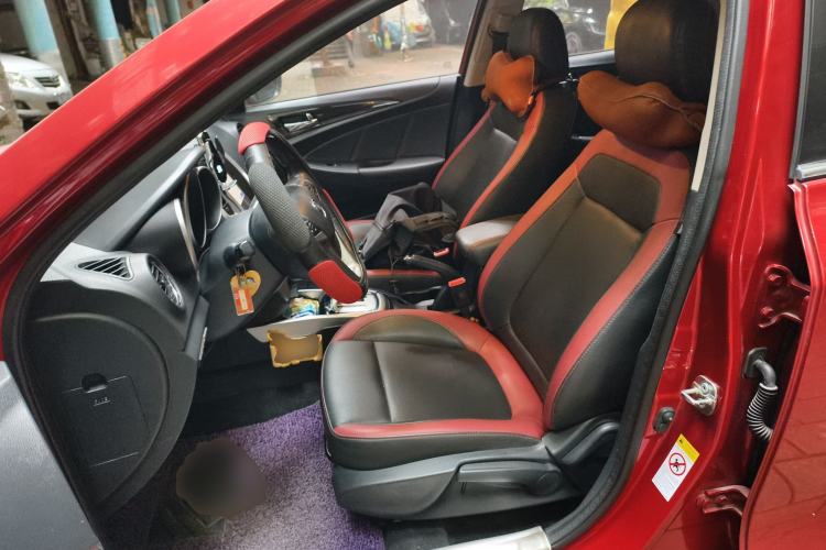 Used Changan Eado 2015 1.6L Automatic Junku Model China IV Standard
