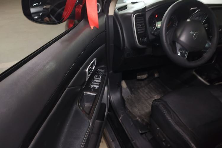 Used Mitsubishi Outlander 2018 2.0L Two-Wheel Drive Glory Edition 5 Seats