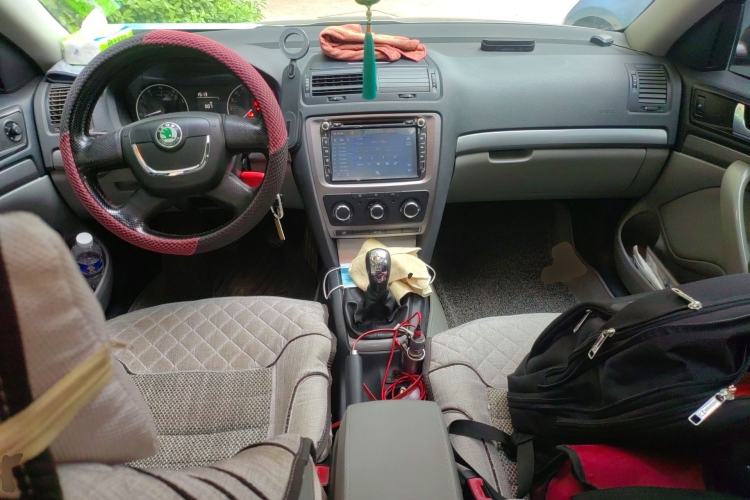 Used Skoda Octavia 2012 1.6L Manual Yijun Edition
