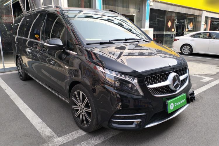 Used Mercedes-Benz V-Class 2022 V 260 L Long-wheelbase Luxury Edition