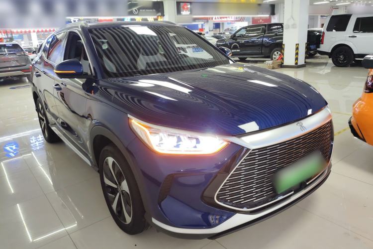 Used BYD Song PLUS New Energy 2021 DM-i 110KM Flagship PLUS Front Right 45 Deg