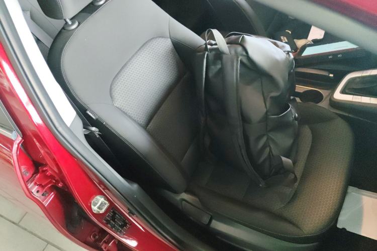 Used Hyundai Elantra (6th Generation / Lingdong) 2016 1.6L Automatic ZhiXuan – Elite Version