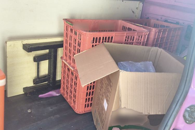 Used Dongfeng Xiaokang K05S 2016 1.2L Practical Version DK12-10 Left Rear Seat