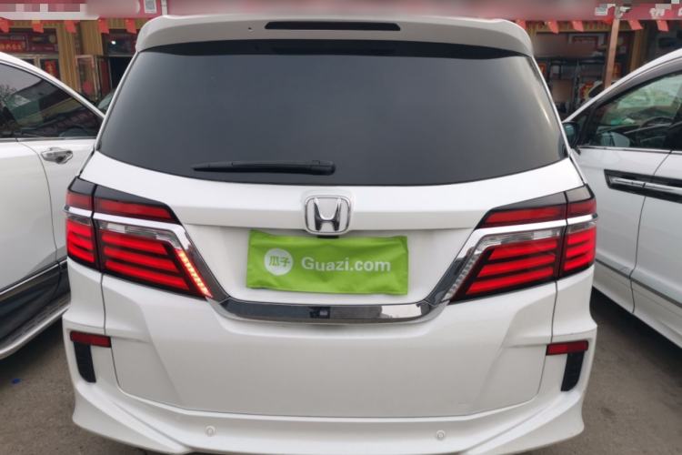 Used Honda Elysion 2016 2.4L Classic Edition Rear