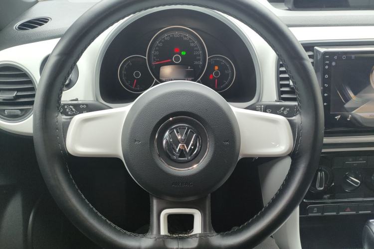 Used Volkswagen Beetle 2018 180TSI Yile Model
