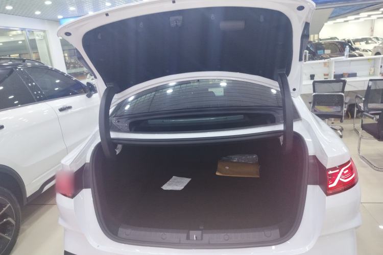 Used BYD Qin L 2024 DM-i 80KM Leading Model