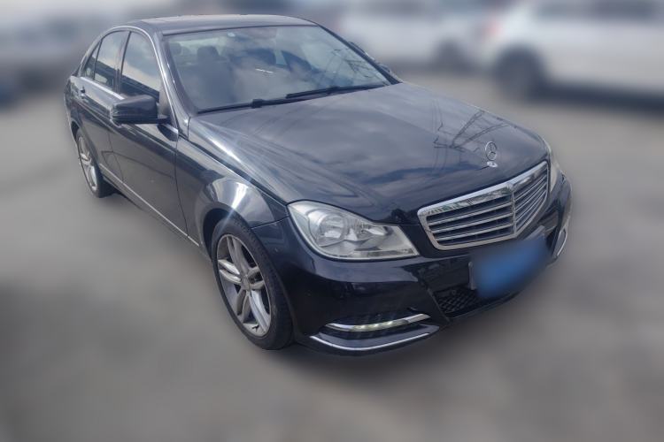 Used Mercedes-Benz C-Class 2013 C 260 CGI Elegant Model Front Right 45 Deg