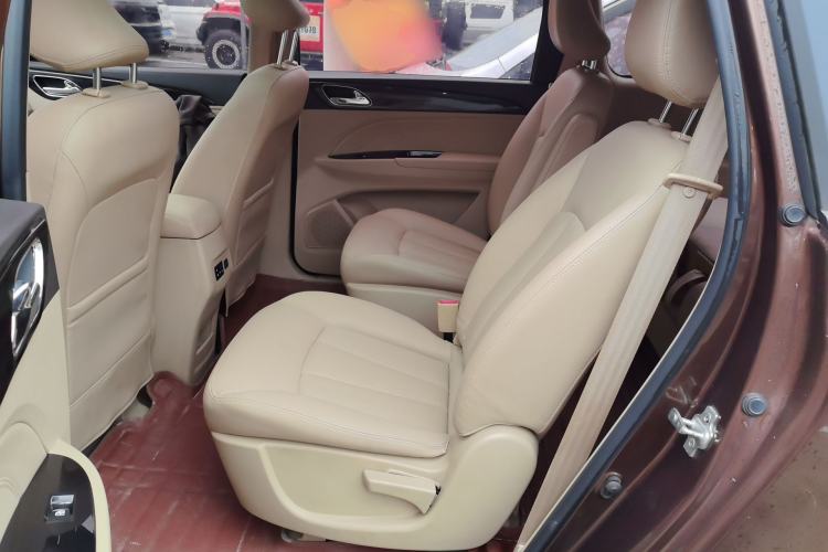 Used Baojun 730 2016 1.5L Manual Luxury Edition 7 Seats