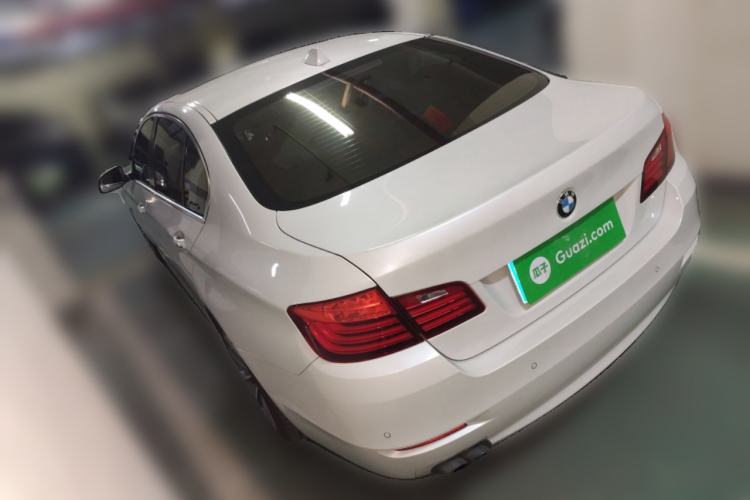 Used BMW 5 Series 2017 525Li Leading Model
