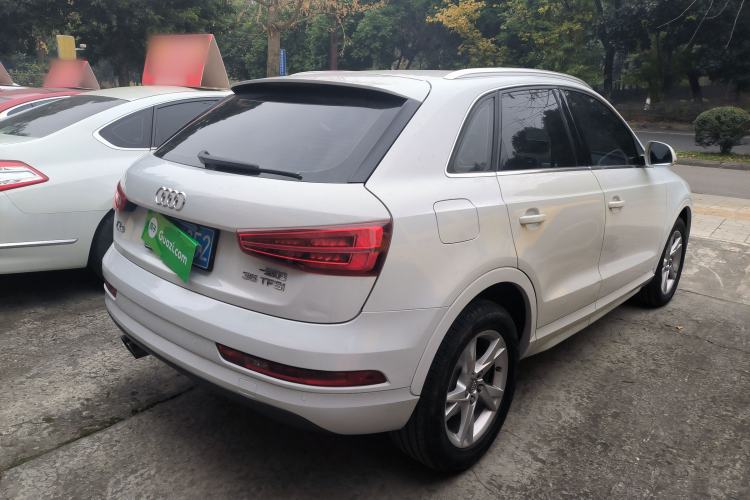 Used Audi Q3 2017 35 TFSI Fashion Model

