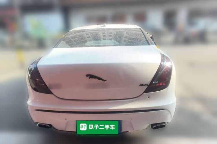 Used Jaguar XJ 2015 XJL 3.0 SC Two-Wheel-Drive Panoramic Business Edition
