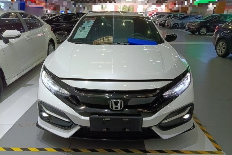 Used Honda Civic 2021 HATCHBACK 220TURBO CVT Trendy Cool Edition
