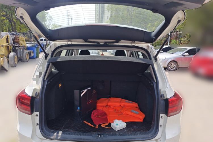 Used Volkswagen Tiguan 2016 300TSI Automatic Two-Wheel Drive Trend Edition Trunk