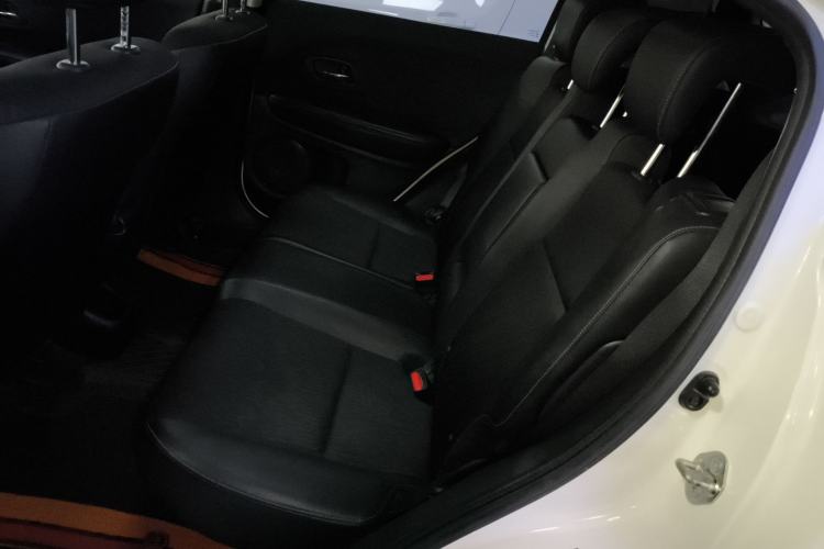 Used Honda Vezel 2020 1.5L CVT Pioneer Edition
