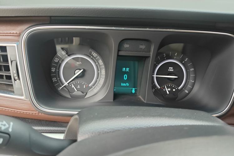 Used Buick GL8 2017 25S Luxury Version China V Standard Instrument Cluster