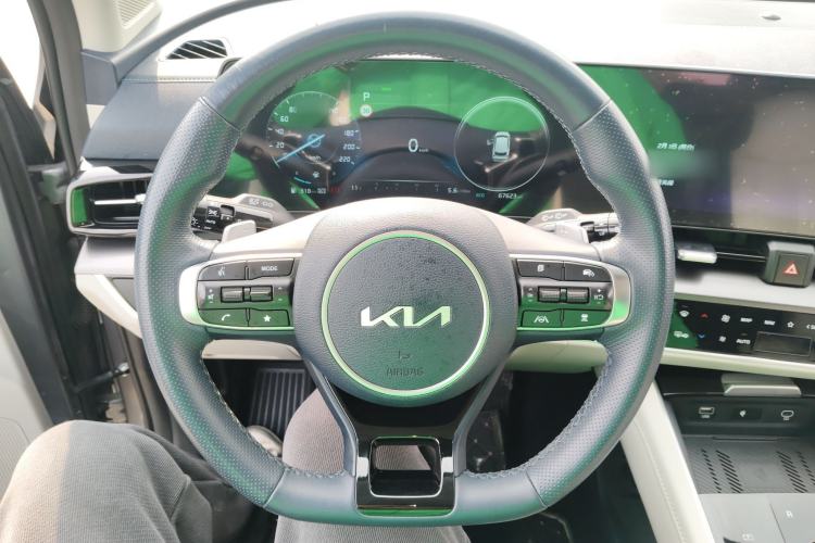 Used Kia Sportage (Chinese Domestic Model) 2023 2.0L HEV Two-Wheel Drive Flagship Edition