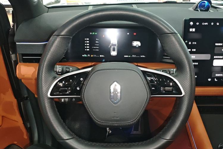 Used Hima AITO M7 2024 1.5T Intelligent Driving All-Wheel Drive Pro Version 5 Seats Ternary Lithium Battery
