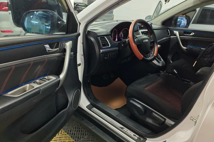 Used Haval M6 2017 1.5T Automatic Two-Wheel Drive Urban Model