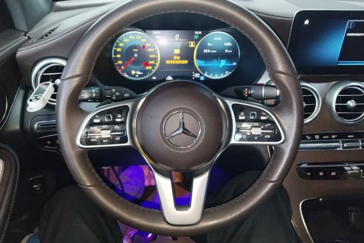 Used Mercedes-Benz GLC 2020 GLC 300 L 4MATIC Dynamic Edition Steering Wheel