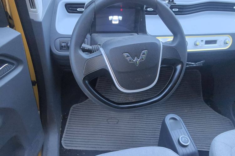 Used Wuling Hongguang MINIEV 2021 Macaron Fashion Edition Lithium-Ion Battery