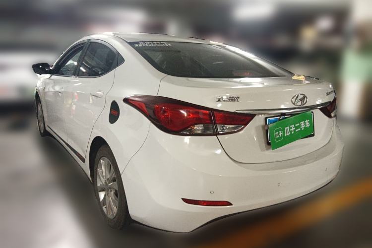 Used Hyundai Elantra (5th Generation / Langdong) 2016 1.6L Automatic Smart Version
