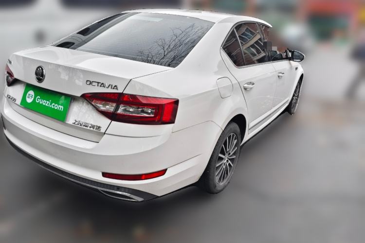 Used Skoda Octavia 2018 TSI230 DSG Luxury Edition