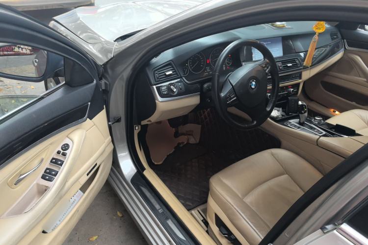 Used BMW 5 Series 2013 520Li Elegant Edition
