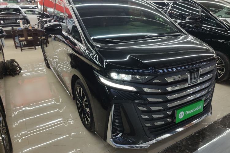 Used Toyota Vellfire 2024 Crown Dual-Engine 2.5L Supreme Executive Edition
