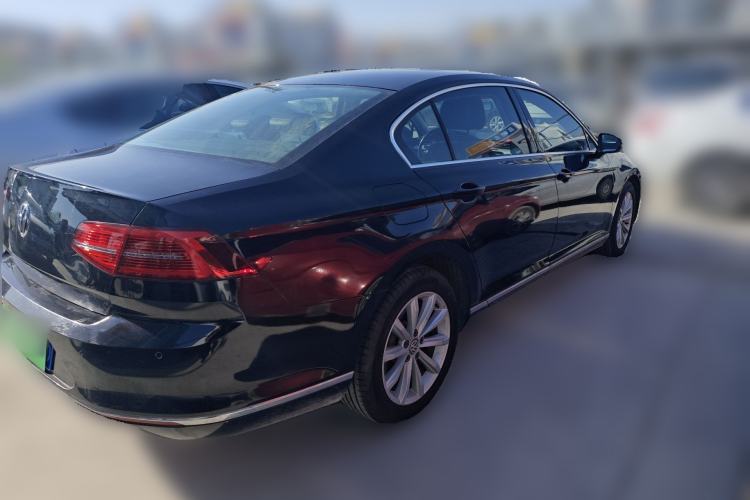 Used Volkswagen Magotan 2018 280TSI DSG Leading Model Rear Right 45 Deg