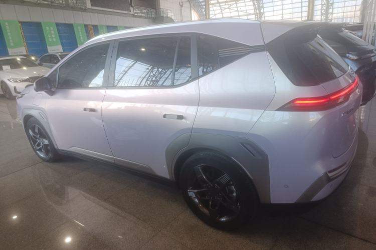 Used AION Y 2022 Plus 70 Smart Edition