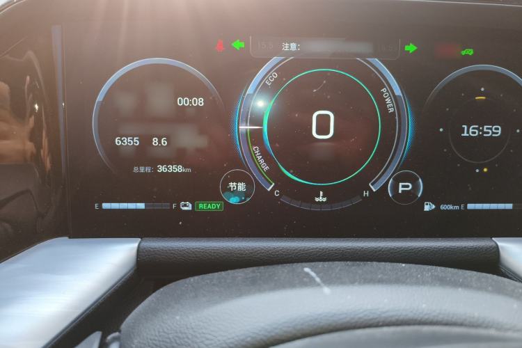 Used GAC Trumpchi GS8 2022 Double-Energy Series 2.0TM Four-Wheel Drive Premium Edition (7 Seats) Instrument Cluster