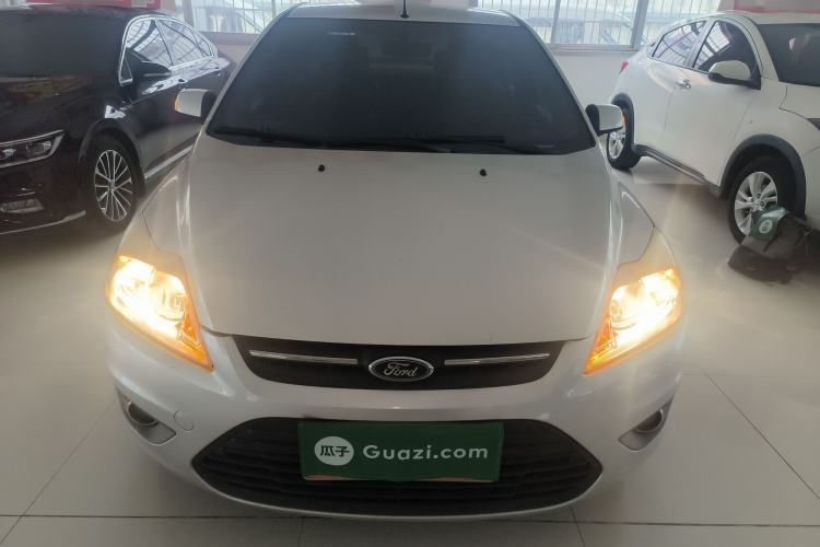 Used Ford Focus 2013 Sedan Classic 1.8L Manual Base Model Front