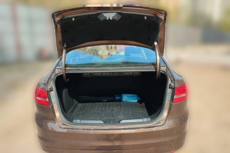 Used Ford Escort 2015 1.5L Manual Comfort Model
