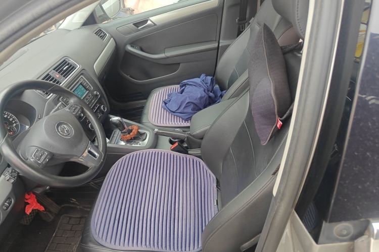 Used Volkswagen Sagitar 2014 Revised Version 1.4TSI Automatic Luxury Edition Left Front Seat